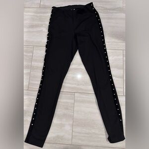 Zeza B Leggings | Faux Pearl Bead Side Trim